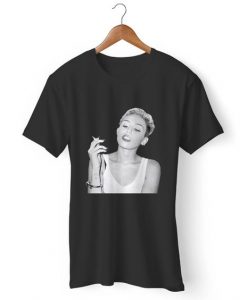 Miley Cyrus Smoke Man's T-Shirt DAP