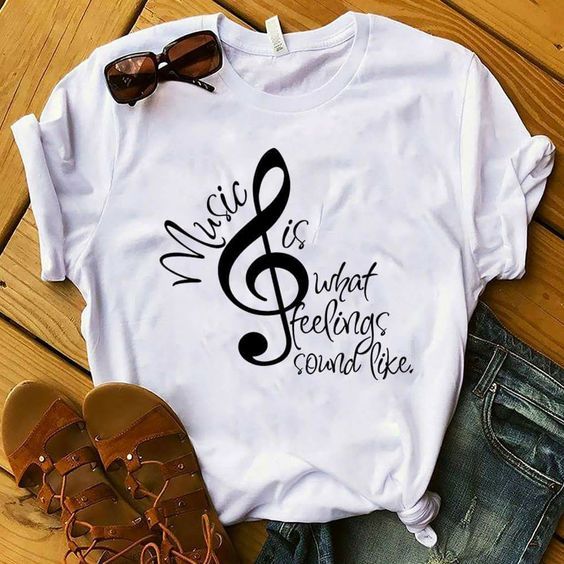 Music is Life T-shirt DAP